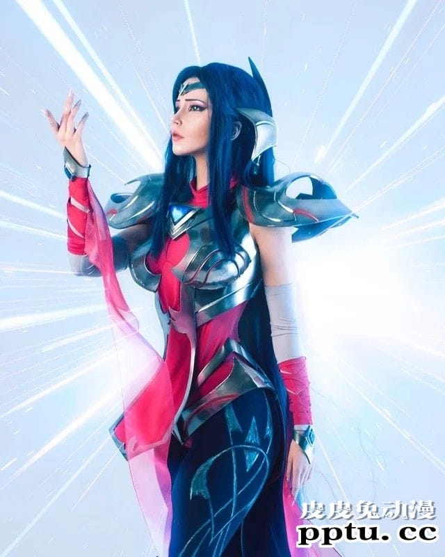 娘化PS5怎么用光盘?一周大师级CosPlay赏