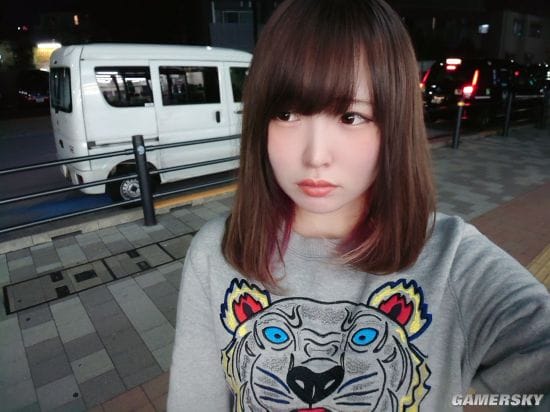 日本少女偶像因搞笑发明走红 明明可以靠脸吃饭的-皮皮兔动漫