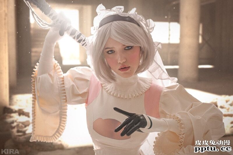 皮衣女术士来到2077 一周大师级CosPlay赏