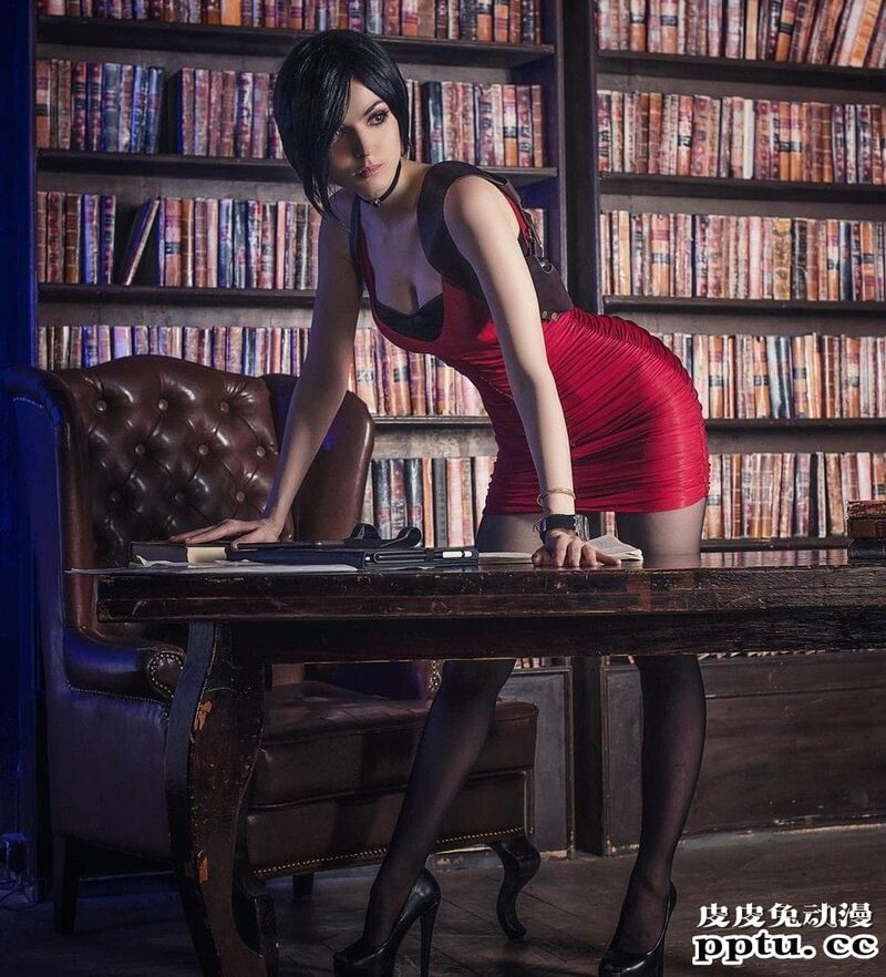 2B小姐姐丝袜变胶袜 一周大师级CosPlay赏