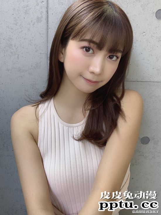 日本最可爱女店员 学历工作全造假转职写真女星
