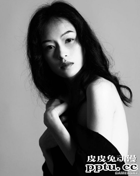 越南模特撞脸章子怡走红 网友:章子怡越南分怡