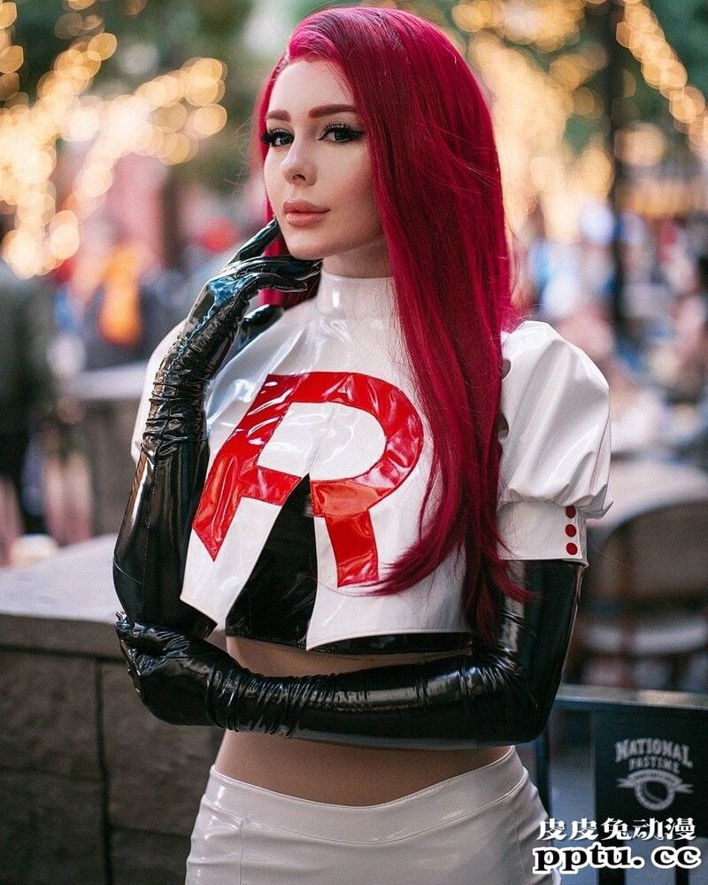 黑丝吸血鬼真的没在怕 一周大师级CosPlay赏