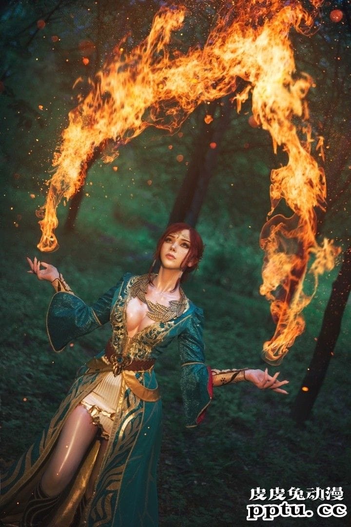 黑丝吸血鬼真的没在怕 一周大师级CosPlay赏