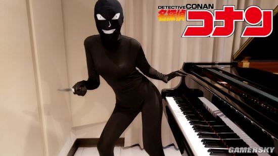 美女COSER钢琴独奏新整活 COS《柯南》小黑吓坏网友