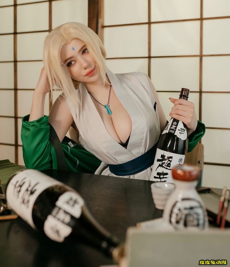 透明绝对领域的2B小姐姐 一周大师级CosPlay赏