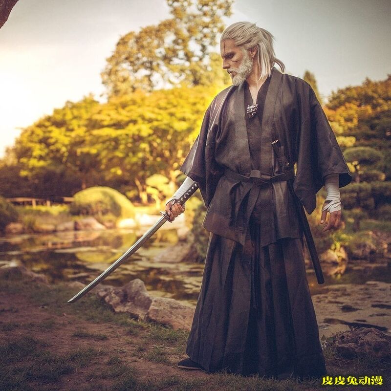 超短裙凯妮与2B小姐姐 一周大师级CosPlay赏