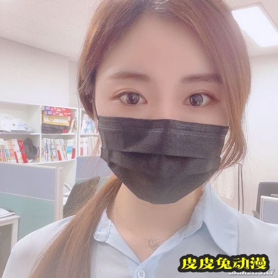 韩国女数学老师走红 网友:老师我想学数学