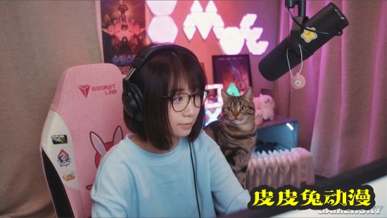 伊织萌参演电影《东京复仇者》 晒优雅礼服美照