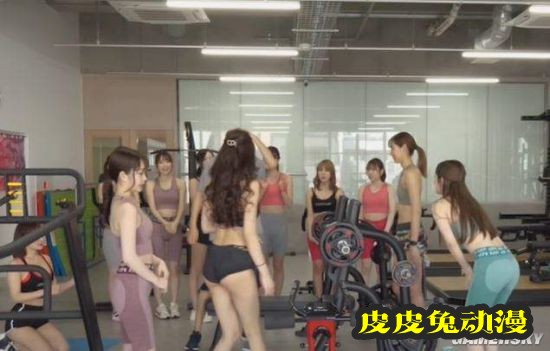 美女更能激发男性潜能?日本网红找正妹做实验