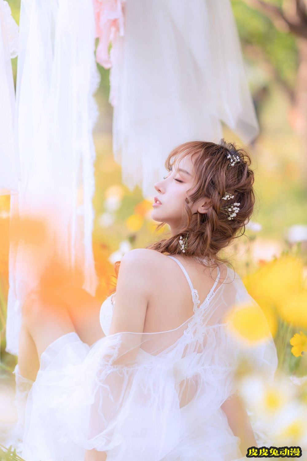 斗鱼主播米线线sama夏日限定薄纱裙晒衣服主题性感写真