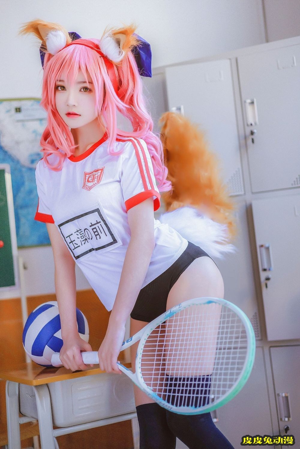 网络美女桜桃喵黑丝美腿体操服主题COS玉藻前装扮私房写真