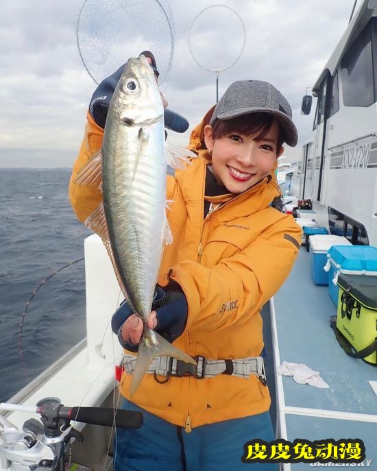 日本钓鱼佬的女神阪本智子 原来是位33岁的辣妈-皮皮兔动漫