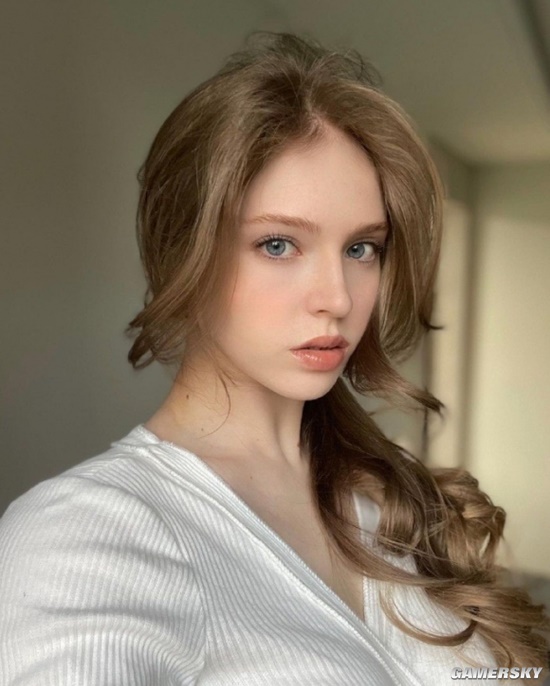 精致颜值+肉感身材 远嫁韩国的俄罗斯人妻正妹