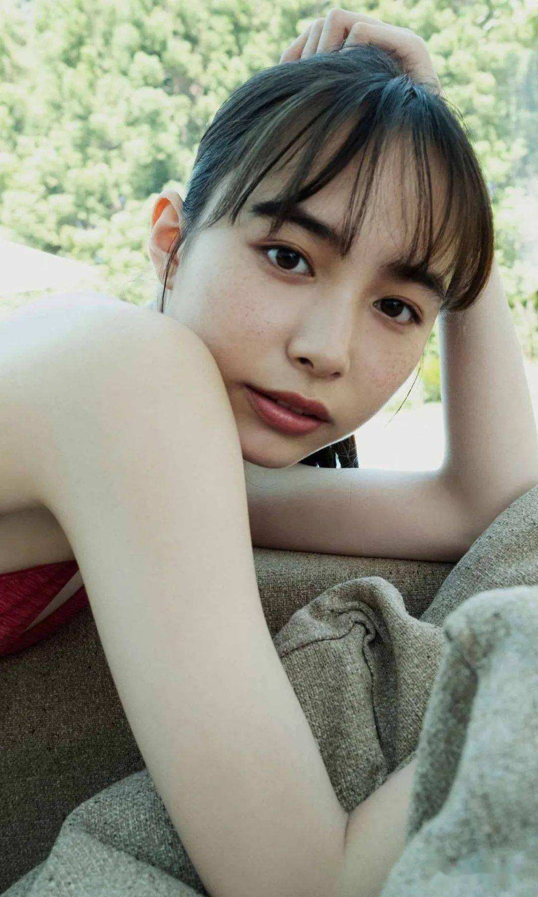令和首位女骑士刃唯阿 爱笑的性格派模特井桁弘恵