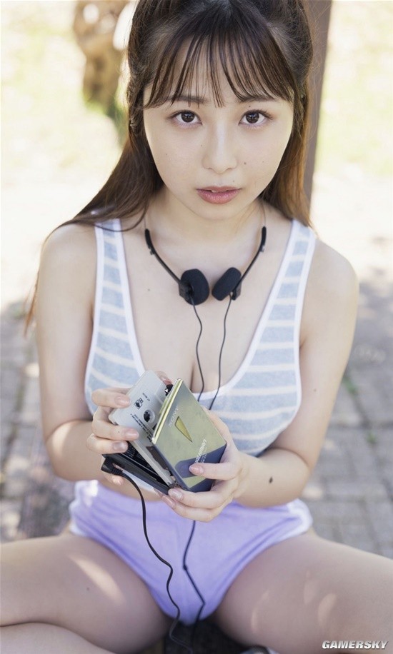 不够可爱性感来凑！弥补不完美的夏日偶像夏未ゆうか
