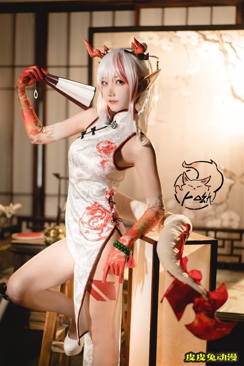 @卜呦 – COS写真套图合集-皮皮兔动漫
