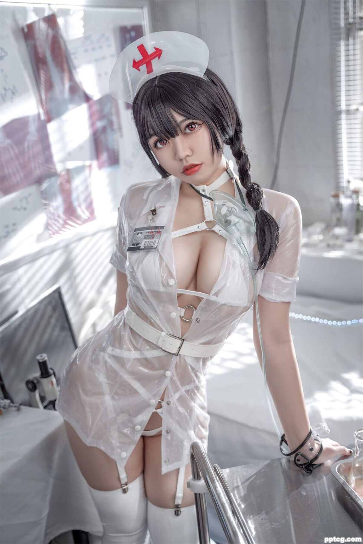 啊日日 Ganlory 未来白色护士-奈奈COS 啊日日 Ganlory 未来白色护士