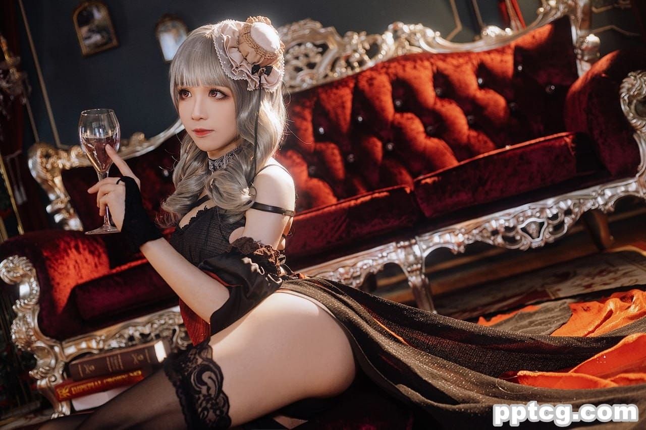 Tomoyo酱  碧蓝航线  吕佐夫  礼服