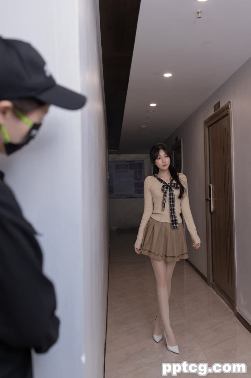 鱼子酱 跟踪狂-奈奈COS 鱼子酱 跟踪狂