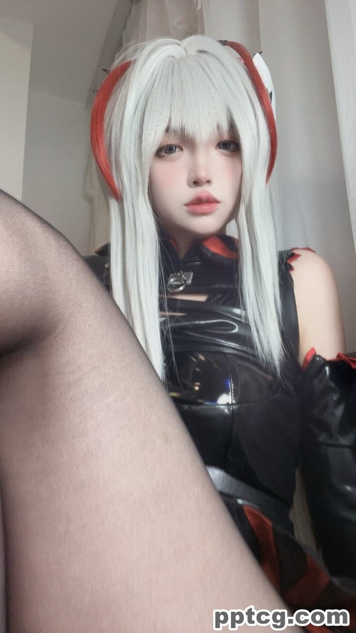 疯猫 Fantia 会员订阅-奈奈COS 疯猫 Fantia 会员订阅