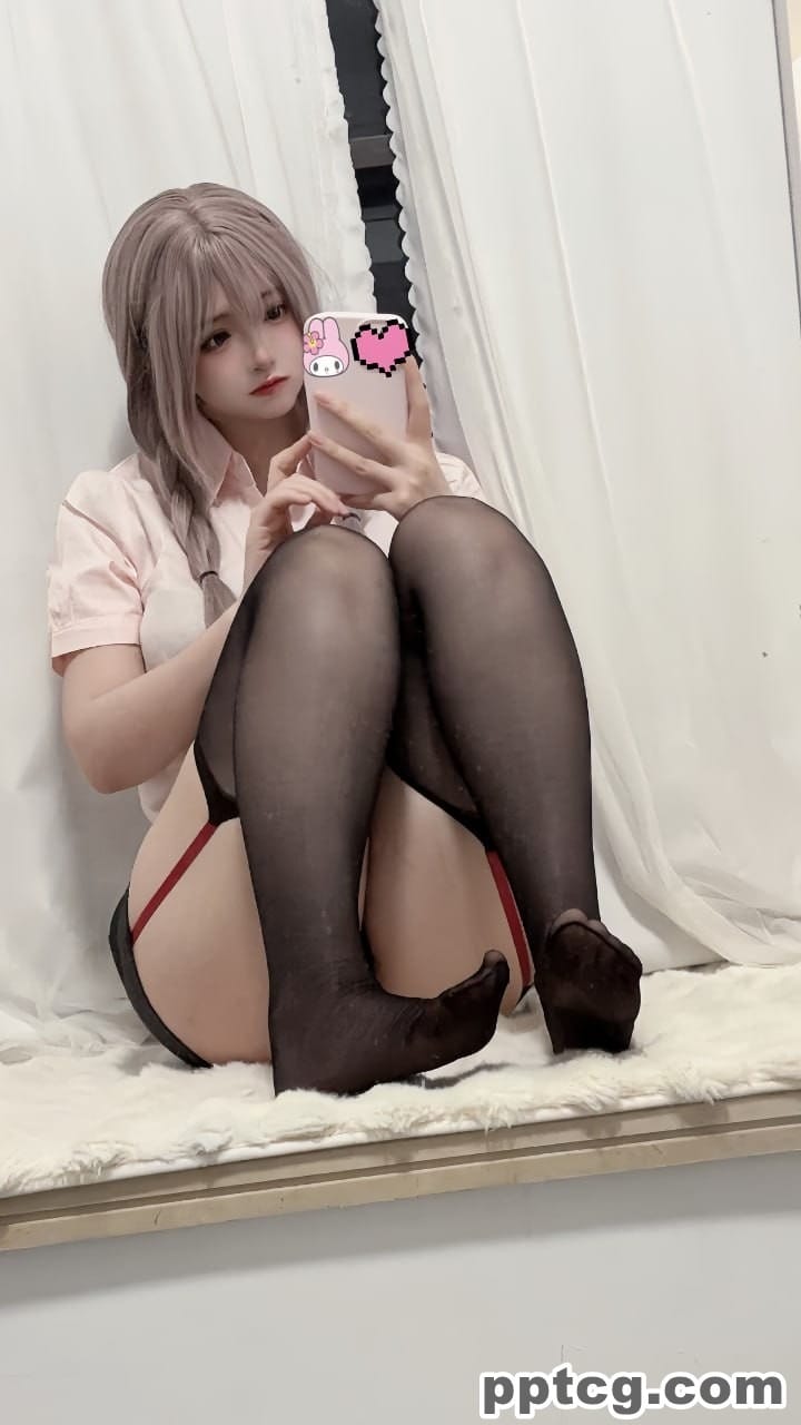 疯猫 Fantia 会员订阅-奈奈COS 疯猫 Fantia 会员订阅