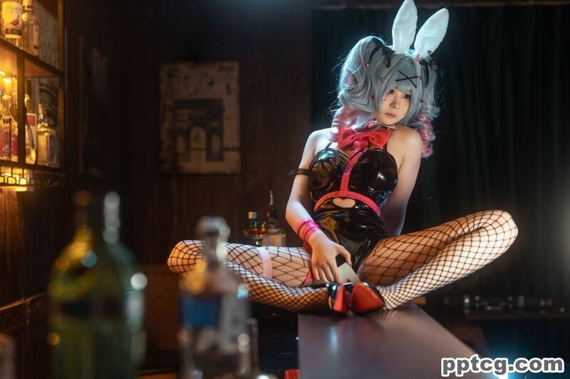 幼水铃衣  兔子洞