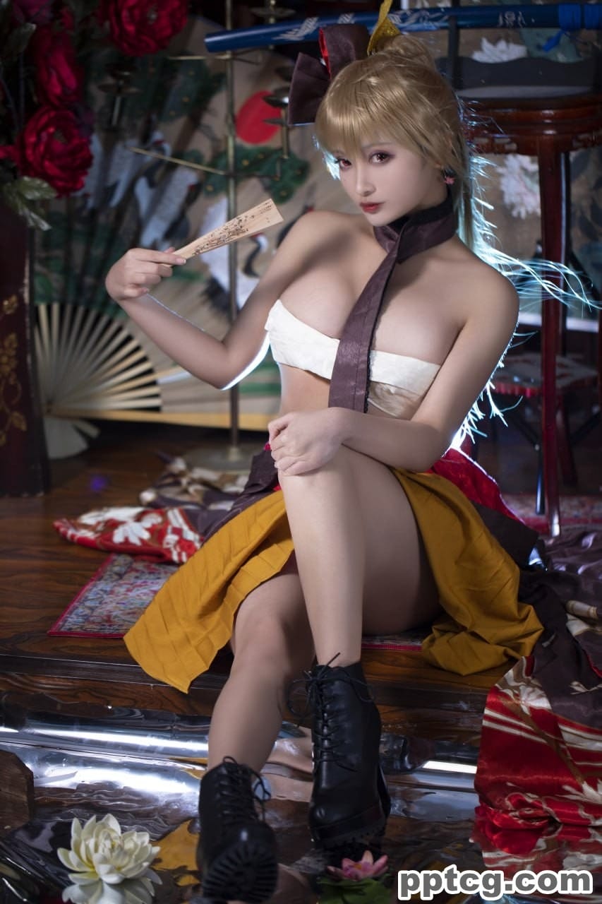 洛璃 碧蓝航线 让巴尔-奈奈COS 洛璃 碧蓝航线 让巴尔
