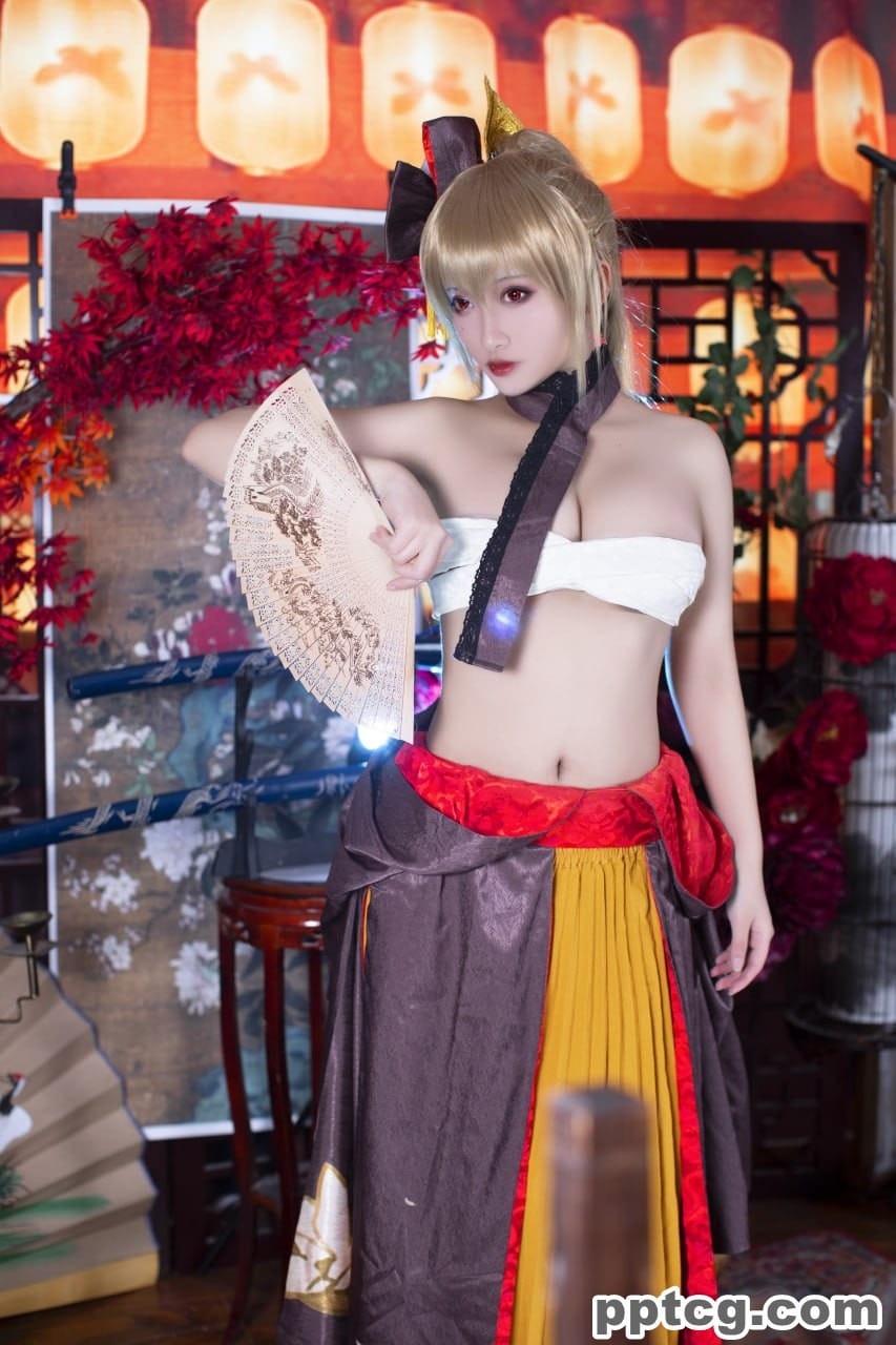 洛璃 碧蓝航线 让巴尔-奈奈COS 洛璃 碧蓝航线 让巴尔