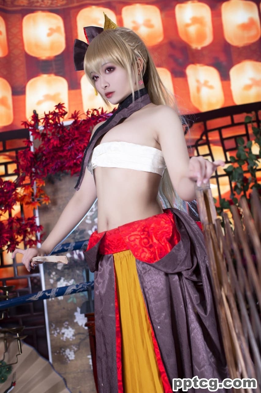 洛璃 碧蓝航线 让巴尔-奈奈COS 洛璃 碧蓝航线 让巴尔