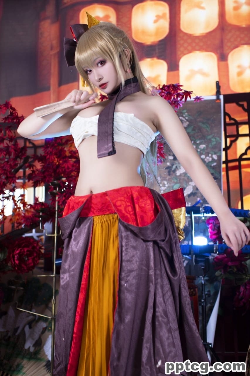 洛璃 碧蓝航线 让巴尔-奈奈COS 洛璃 碧蓝航线 让巴尔