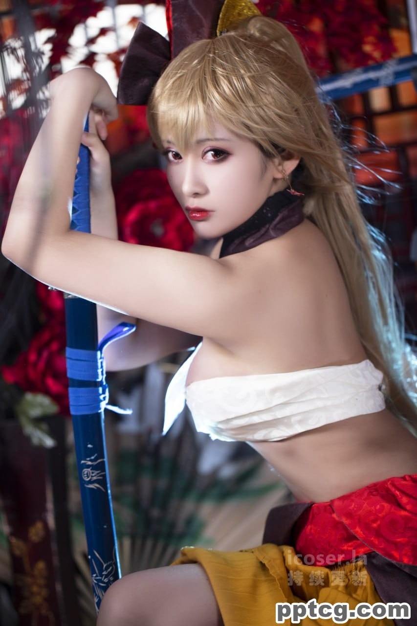 洛璃 碧蓝航线 让巴尔-奈奈COS 洛璃 碧蓝航线 让巴尔
