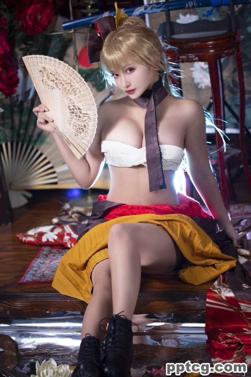 洛璃 碧蓝航线 让巴尔-奈奈COS 洛璃 碧蓝航线 让巴尔