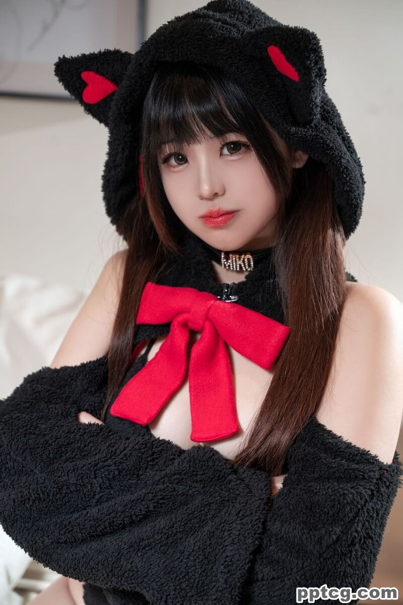 miko酱ww 礼物猫猫-奈奈COS miko酱ww 礼物猫猫
