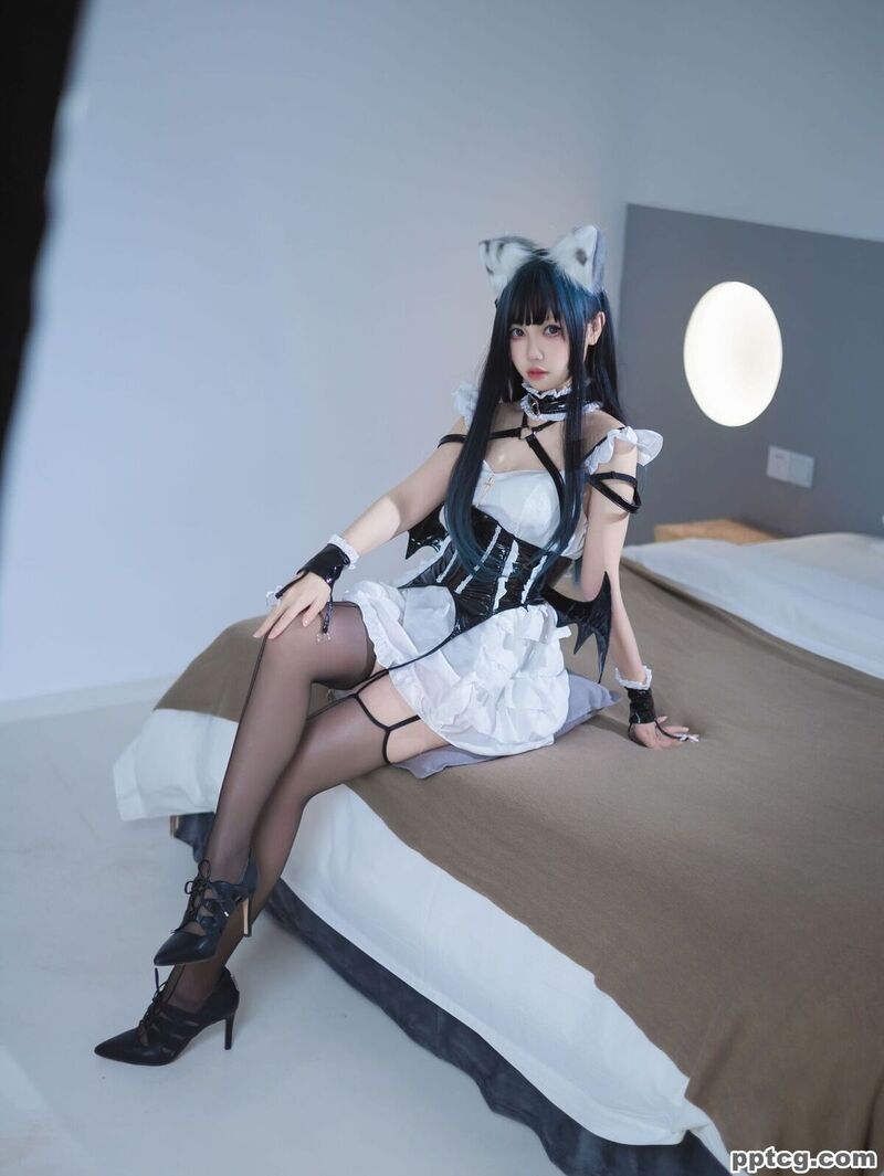 洛桑w伊梓 猫耳小恶魔