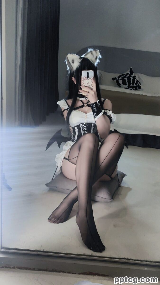 洛桑w伊梓 猫耳小恶魔