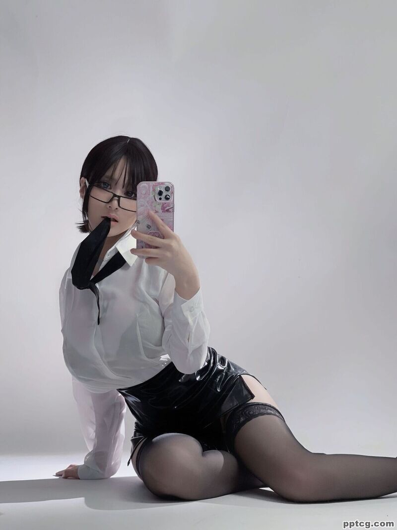 幼愛youmeko 早安,想吃点什么?-奈奈COS 幼愛youmeko 早安,想吃点什么?