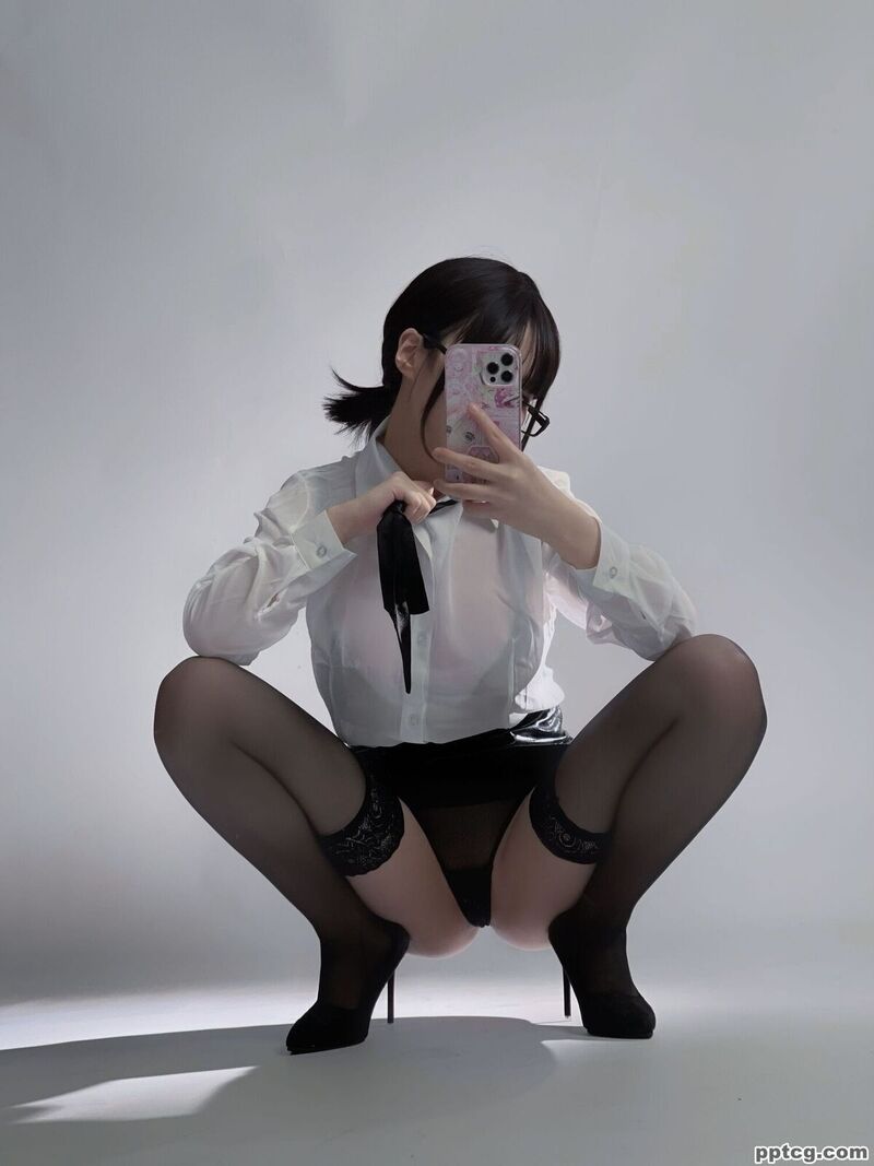 幼愛youmeko 早安,想吃点什么?-奈奈COS 幼愛youmeko 早安,想吃点什么?