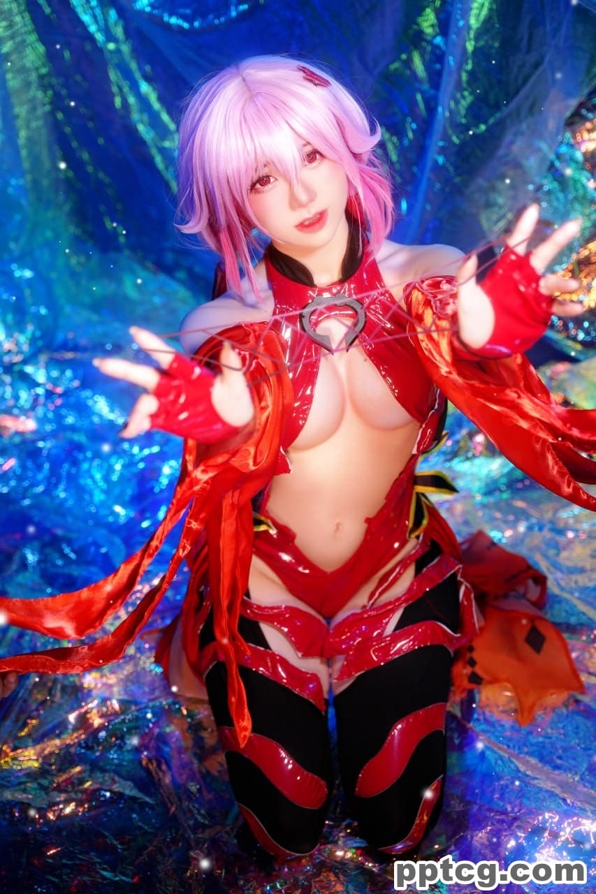 Sally Dorasnow 罪恶王冠 楪祈 Yuzuriha-奈奈COS Sally Dorasnow 罪恶王冠 楪祈 Yuzuriha