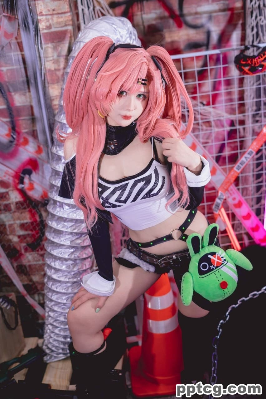 Pyon Lay 绝区零 妮可·德玛拉 Nicole Demara-奈奈COS Pyon Lay 绝区零 妮可·德玛拉 Nicole Demara