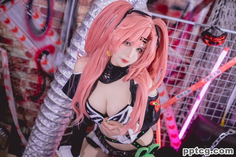 Pyon Lay 绝区零 妮可·德玛拉 Nicole Demara-奈奈COS Pyon Lay 绝区零 妮可·德玛拉 Nicole Demara