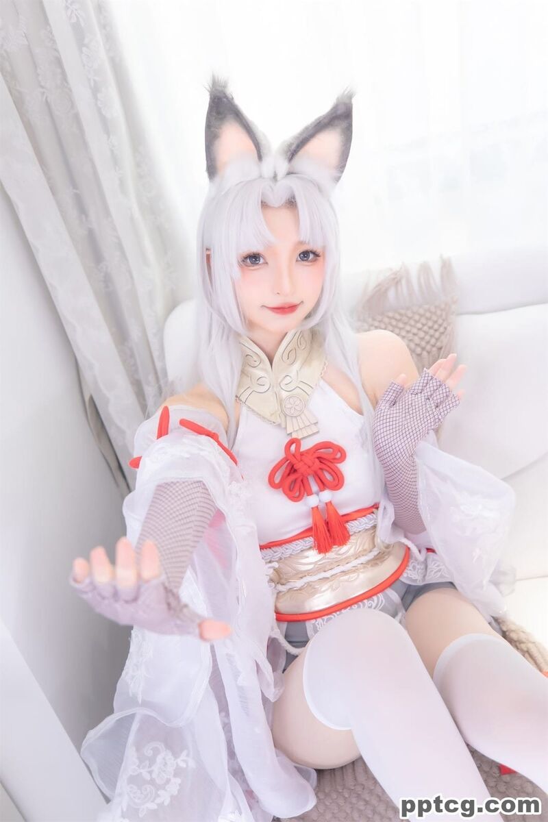神楽坂真冬 白丝胡桃-奈奈COS 神楽坂真冬 白丝胡桃