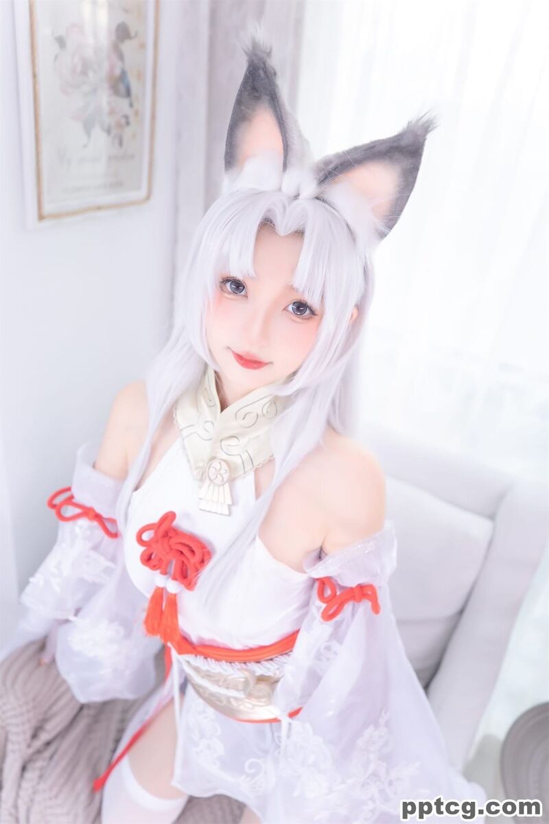 神楽坂真冬 白丝胡桃-奈奈COS 神楽坂真冬 白丝胡桃