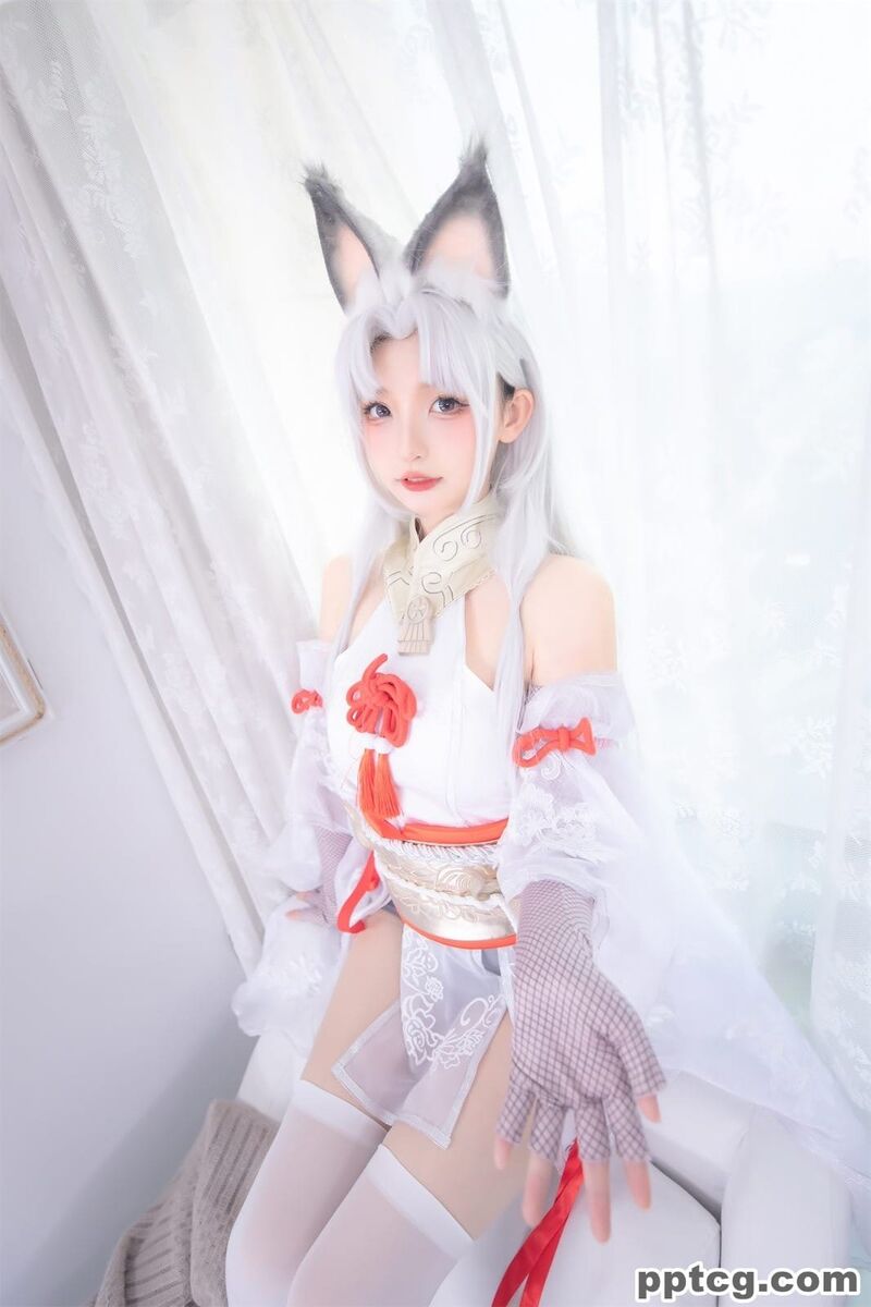 神楽坂真冬 白丝胡桃-奈奈COS 神楽坂真冬 白丝胡桃