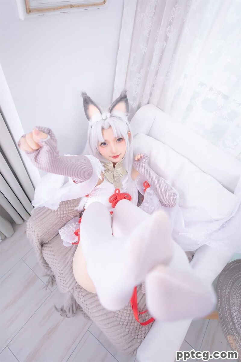神楽坂真冬 白丝胡桃-奈奈COS 神楽坂真冬 白丝胡桃