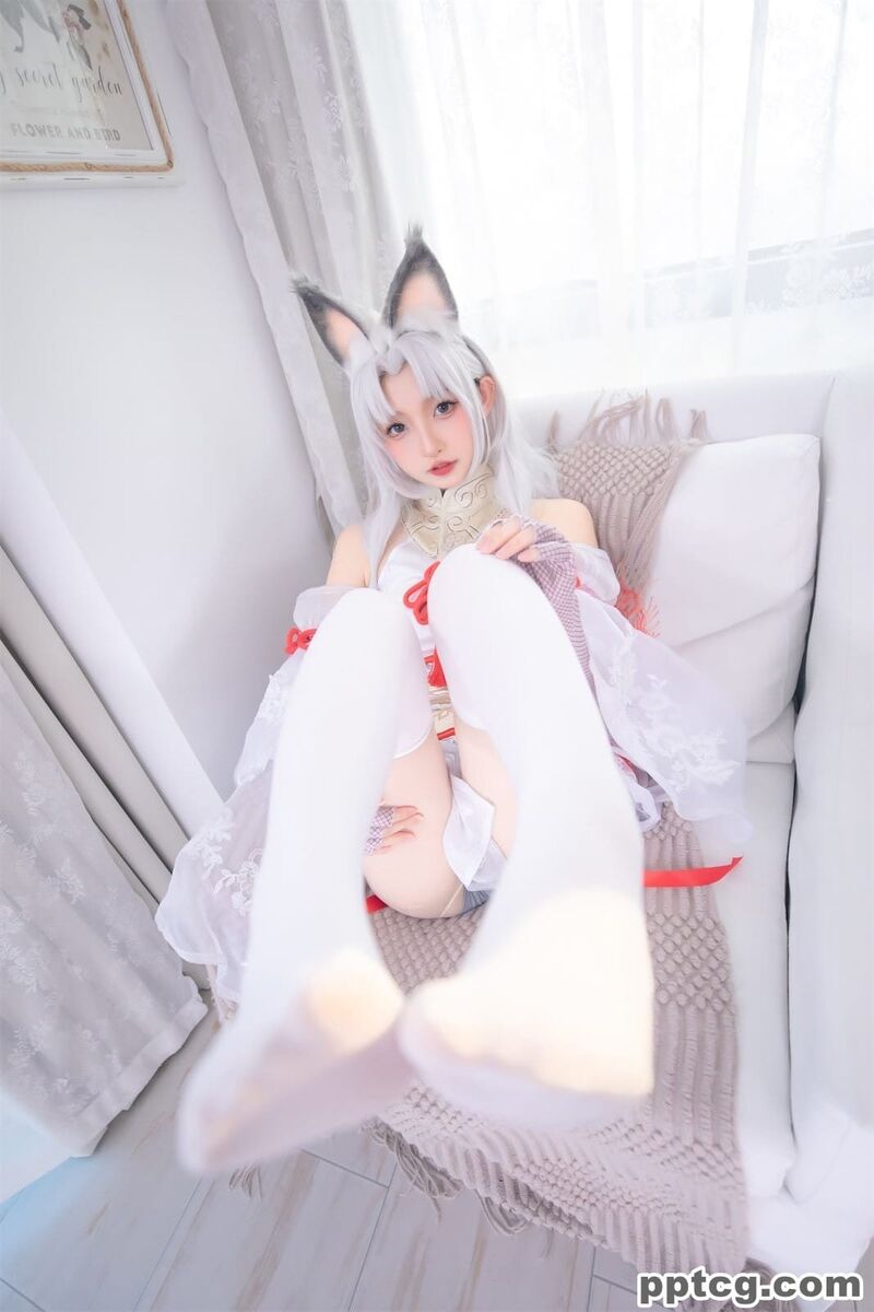 神楽坂真冬 白丝胡桃-奈奈COS 神楽坂真冬 白丝胡桃