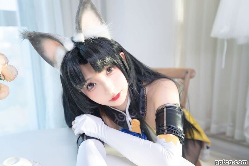 神楽坂真冬 黑丝胡桃-奈奈COS 神楽坂真冬 黑丝胡桃