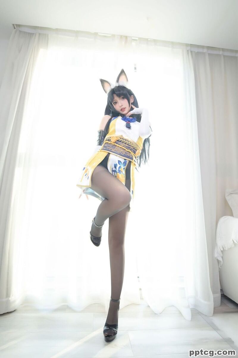 神楽坂真冬 黑丝胡桃-奈奈COS 神楽坂真冬 黑丝胡桃