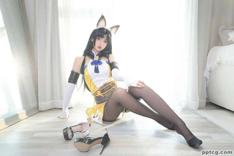神楽坂真冬 黑丝胡桃-奈奈COS 神楽坂真冬 黑丝胡桃