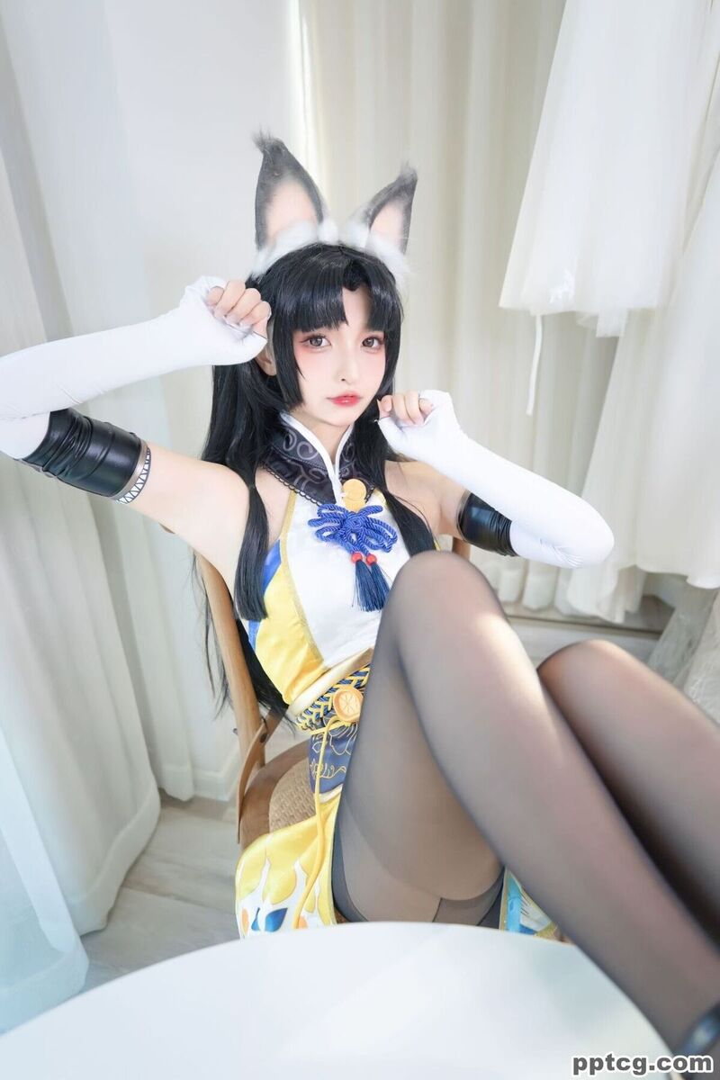 神楽坂真冬 黑丝胡桃-奈奈COS 神楽坂真冬 黑丝胡桃